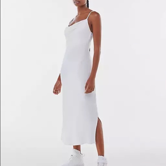 Bershka white dress size large - Picture 4 of 6